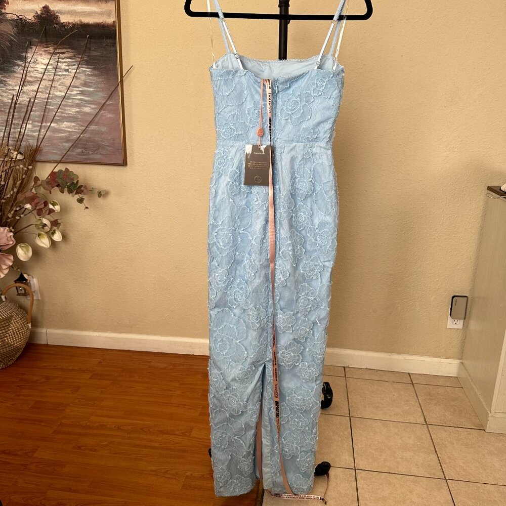 House Of Cb Eva Maxi Dress TUSCAN BLUE EMBROIDERED FLORAL MAXI DRESS NWT size S - Picture 6 of 12